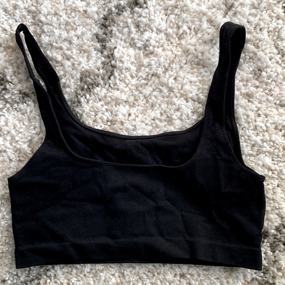 Black Crop Tank - M/L - Picture 4 of 4